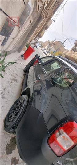 رينو داستر